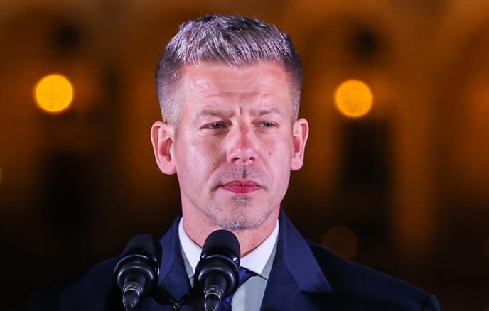 Венгрия не будет направлять оружие Украине
