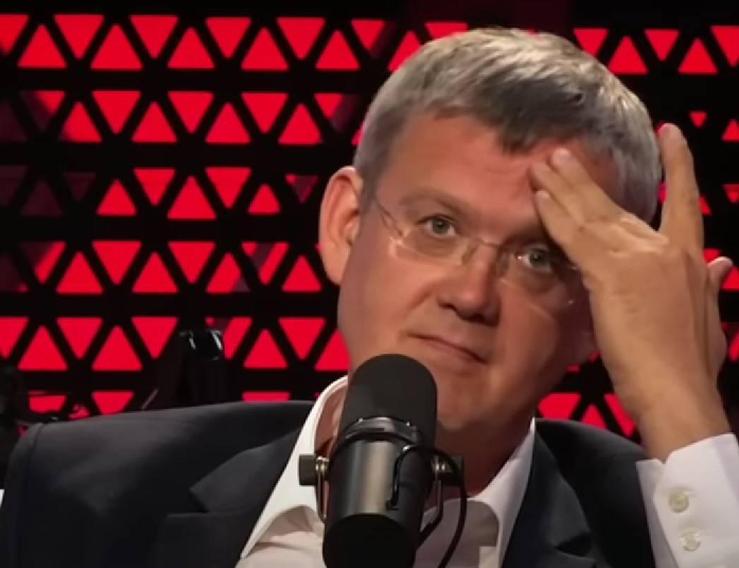 Виртуальный десант вместо реальной политики