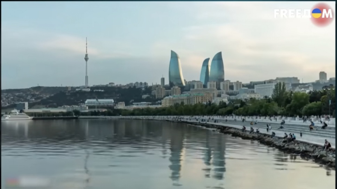 
Украинская сталь для символа Баку: о Flame Towers рассказали на телеканале FREEDOM