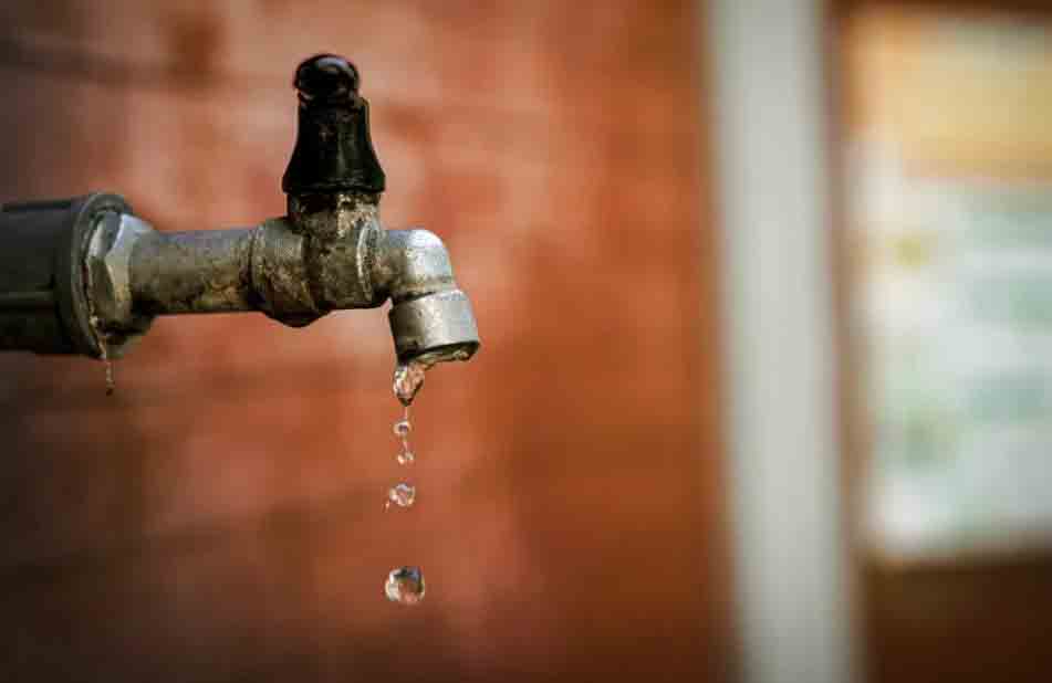 У тегеранцев все меньше воды