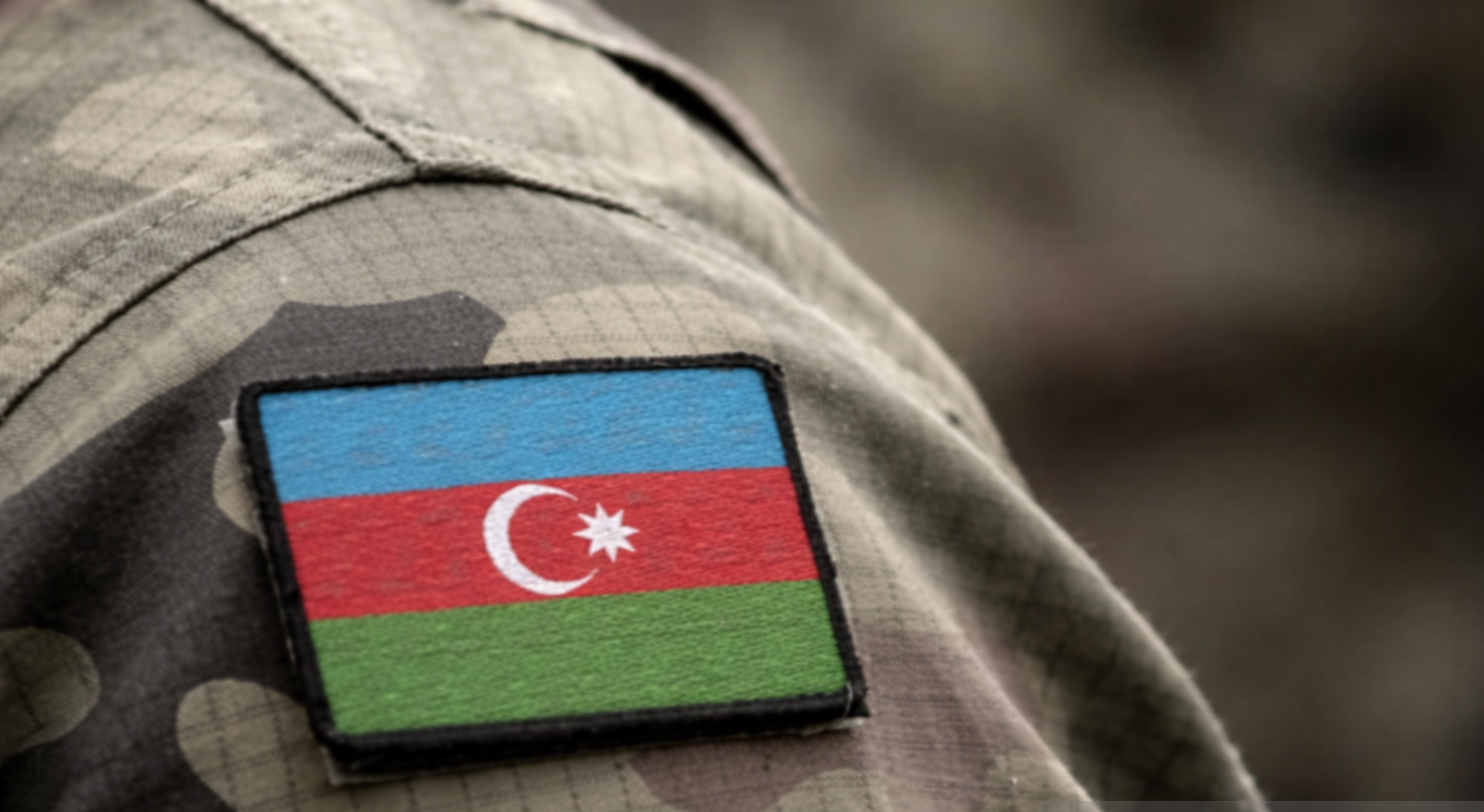 Азербайджанские военные сорвались в ущелье: есть погибший