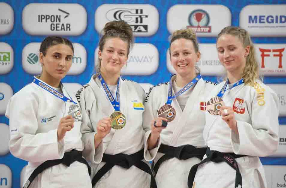Азербайджанские дзюдоистки завоевали две медали на старте European Open