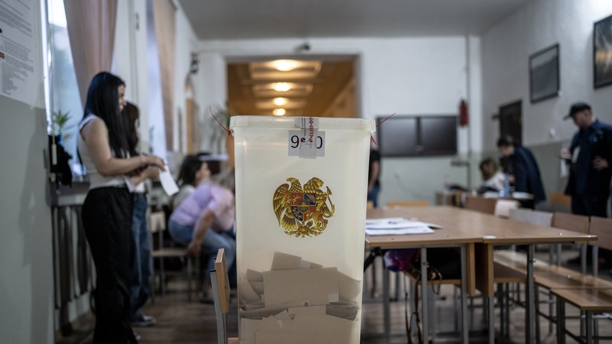 Выборы в Армении: последние данные 
