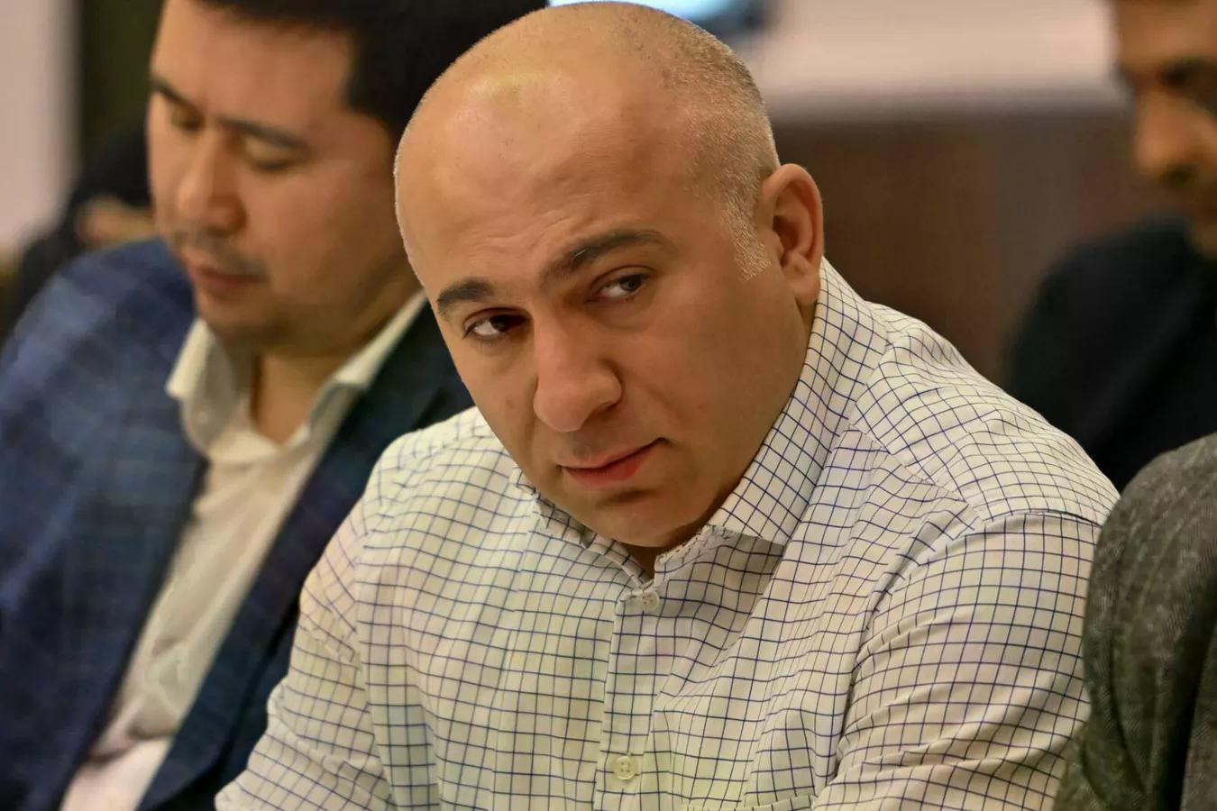 В Армении задержан политолог за призывы к захвату власти 