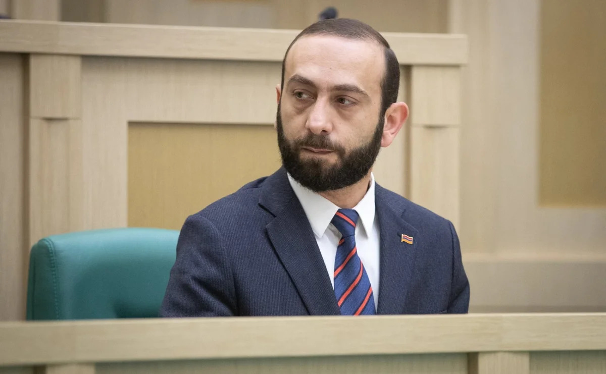 
Мирзоян поедет на заседание министерского совета ЕС в Люксембурге