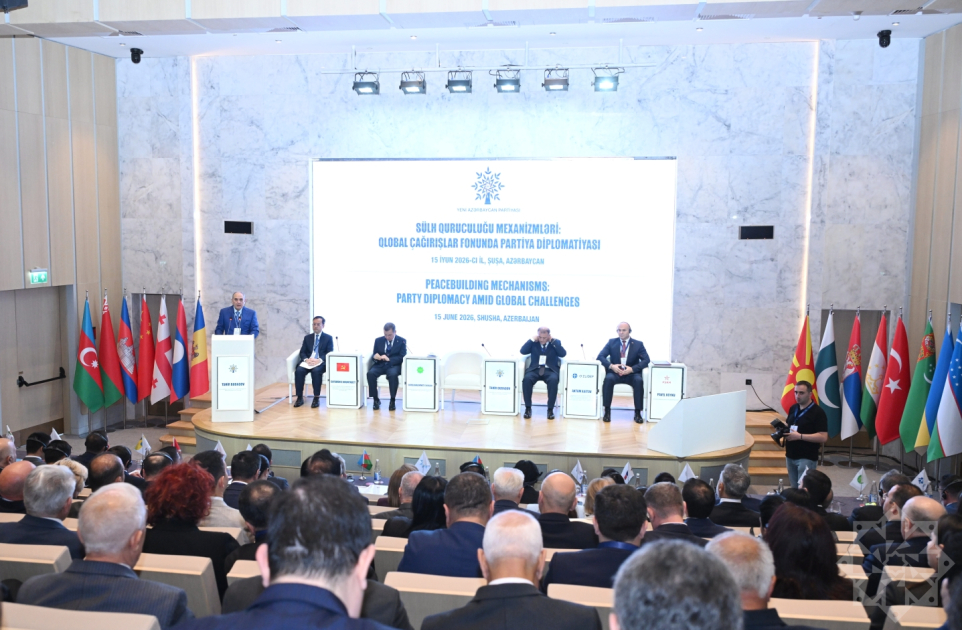 
В Шуше проходит международная конференция &laquo;Региональный вклад в глобальную безопасность: миростроительство на Южном Кавказе&raquo;