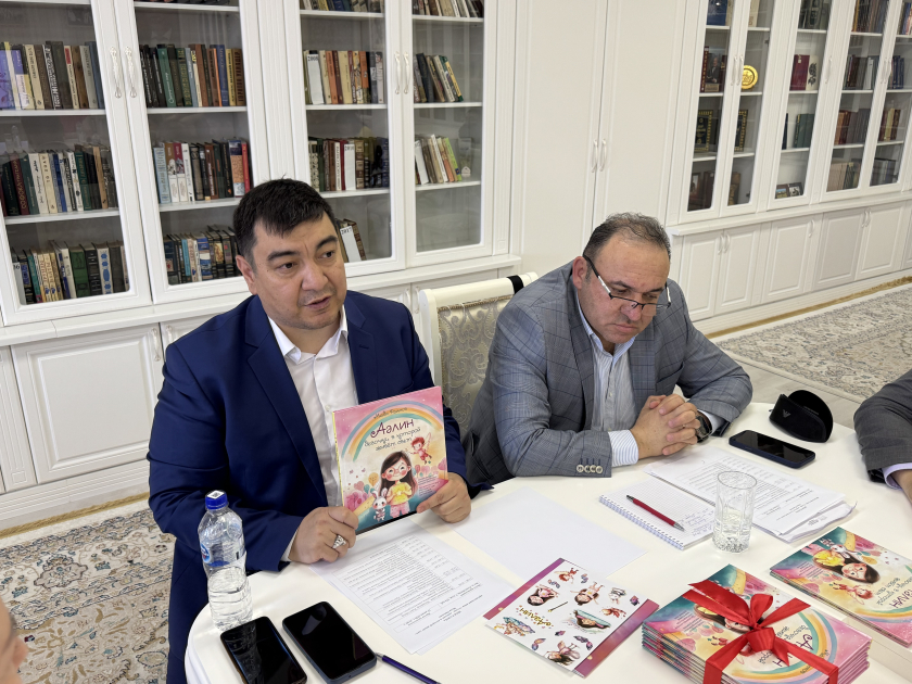 В Астане презентовали детскую книгу Мади Раимова &laquo;Аэлин &ndash; девочка, в которой живет свет&raquo;