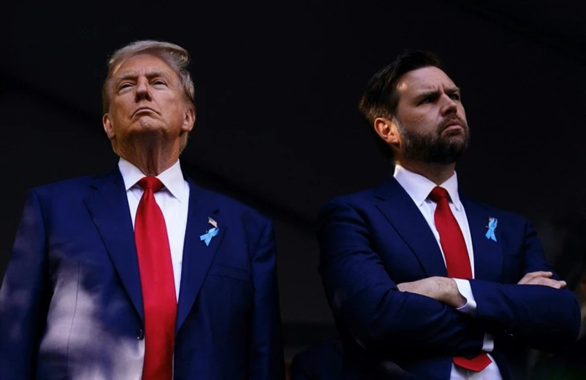 Трамп: Все должны повторять то, что говорю я 