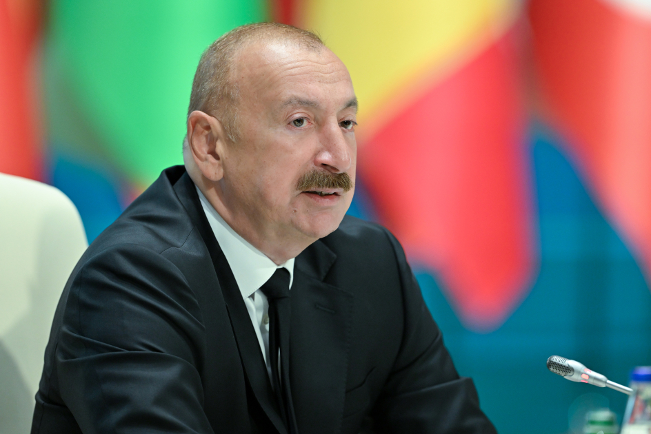 В аккаунтах Президента Ильхама Алиева в социальных сетях размещен видеоролик о Ежегодных собраниях Группы Исламского банка развития