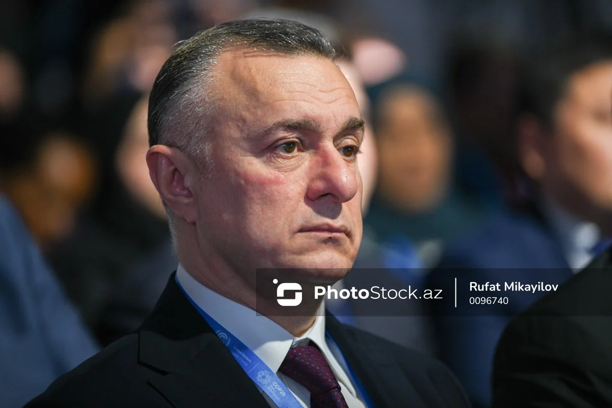 Министр назначил Дильгама Мамедова директором клиники