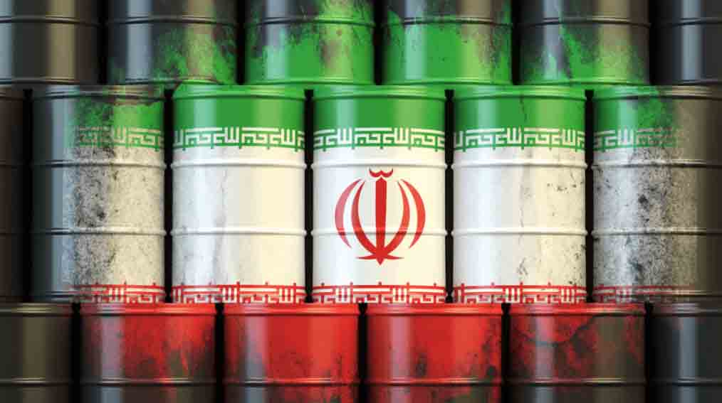 США разрешили операции с иранской нефтью