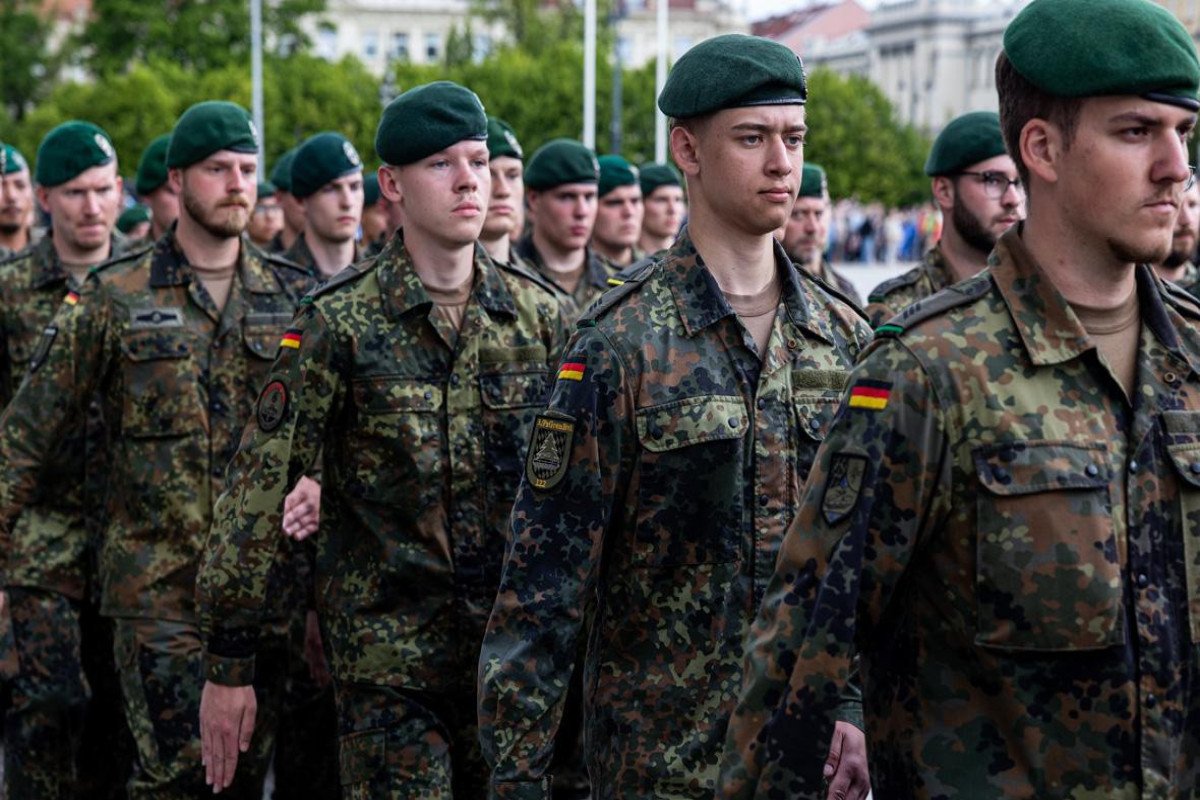 Германия усиливает восточный фланг НАТО

