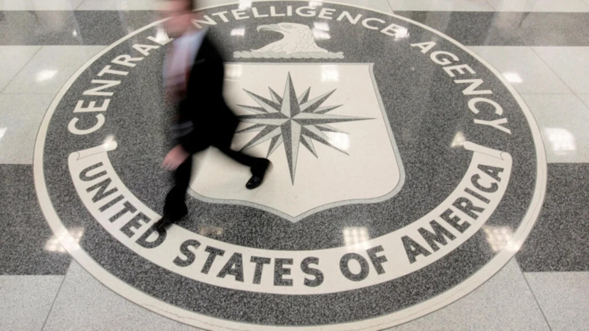 
CNN: В разведке США начались масштабные сокращения сотрудников
