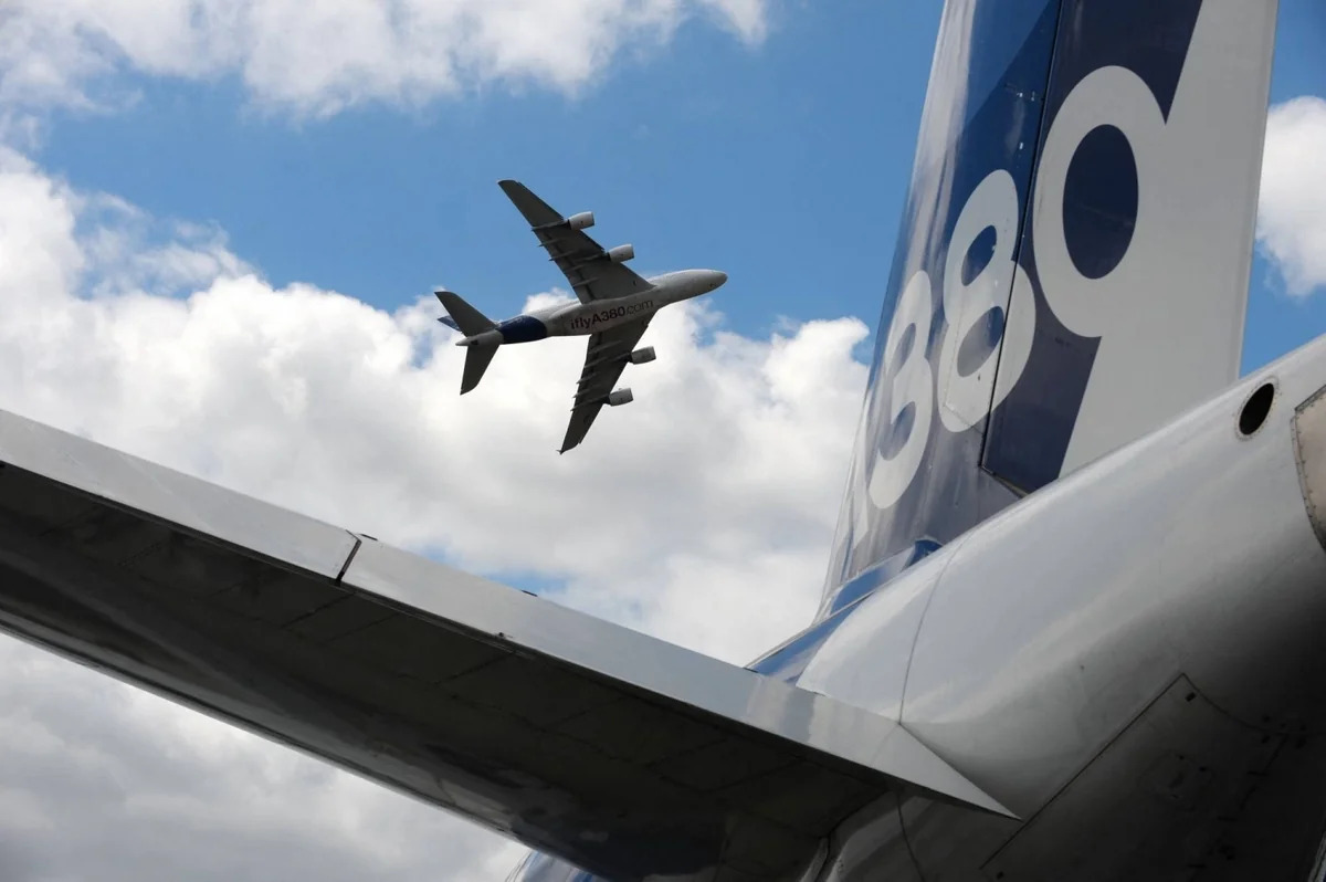 
Airbus проведет техническую проверку 16 самолетов из-за обнаружения трещин