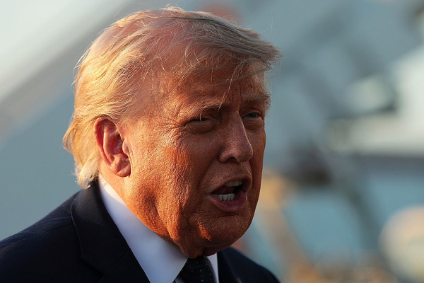 
Трамп поручил разобраться с бензином