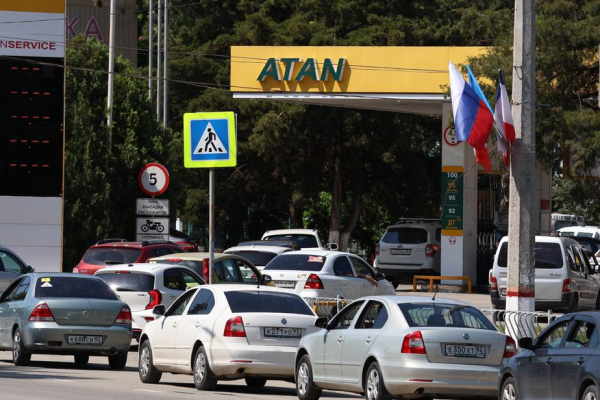 Россия начала закупать бензин у Индии