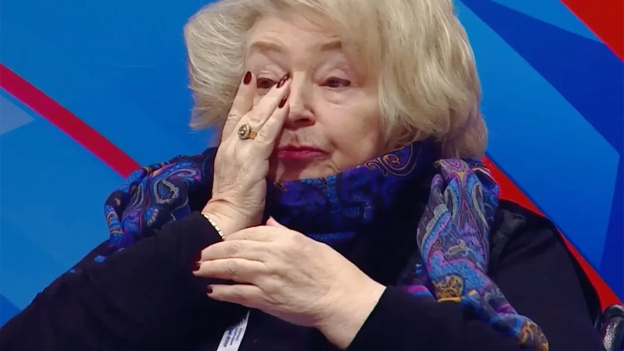 Тарасова объяснила, почему Овечкин решил остаться в США
