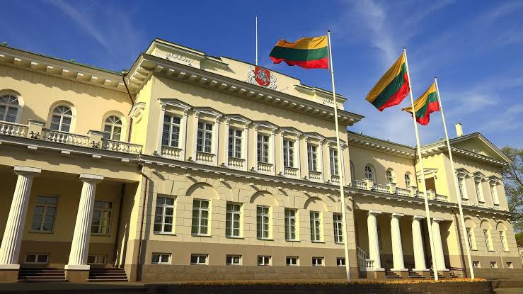 В парламент Литвы внесли законопроект о снятии запрета на ядерное оружие