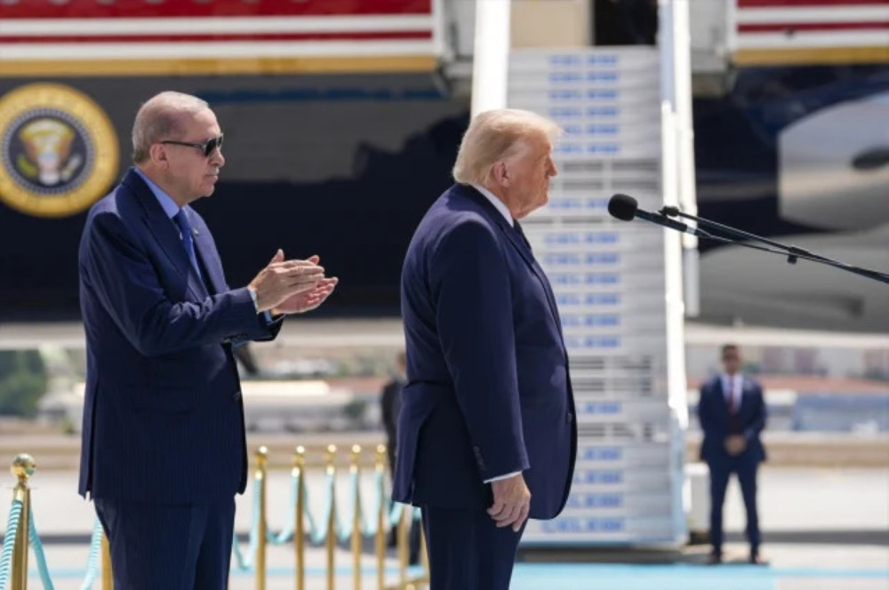&laquo;Merhaba asker&raquo; и другие подробности прибытия Трампа в Анкару