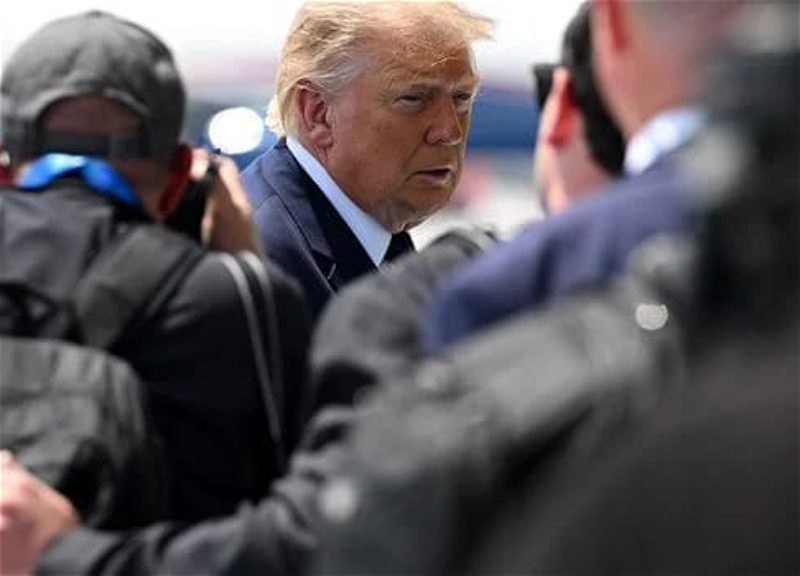 Трамп прибыл в Анкару с делегацией из 1400 человек и персональной туалетной системой