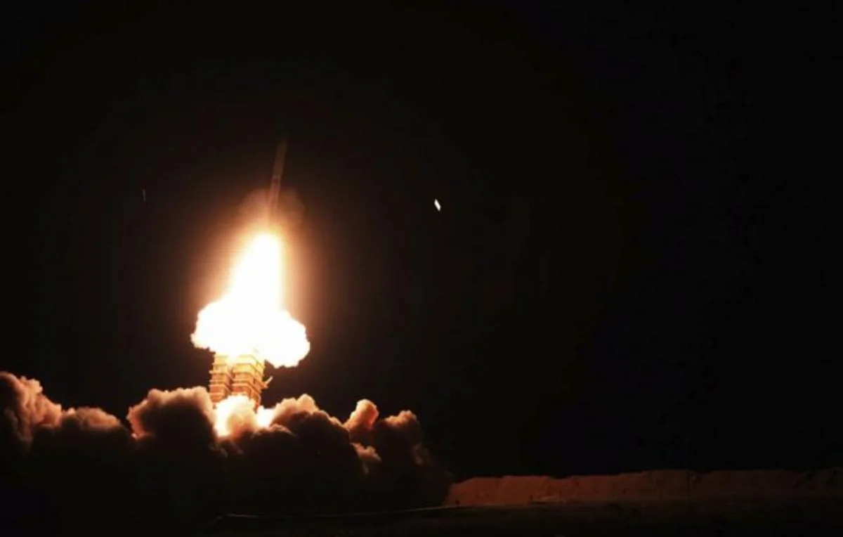 Ближний Восток на грани новой войны: КСИР объявил об ударах по американским базам в Персидском заливе