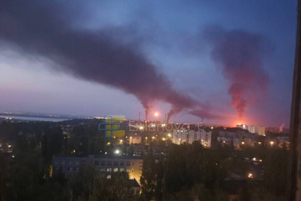 Горит российский НПЗ