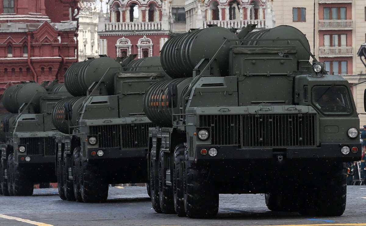 Турция продала российские С-400 стране Залива?