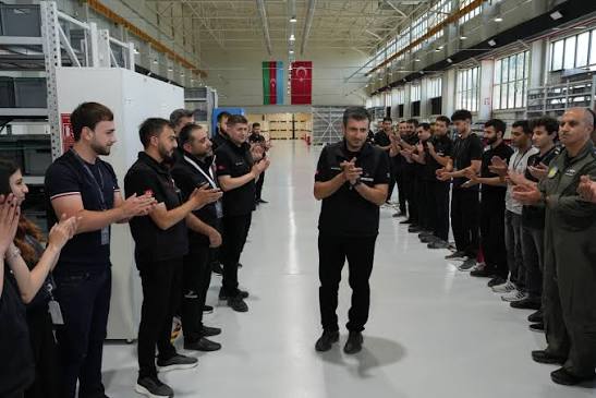 Сельчук Байрактар посетил Bayraktar Technologies в Азербайджане 