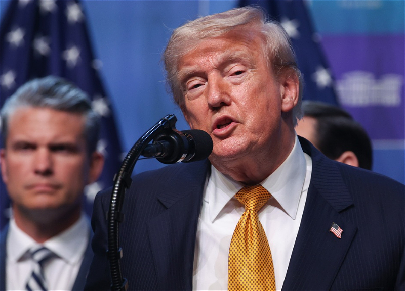 Трамп заявил, что Иран попросил США продолжить переговоры