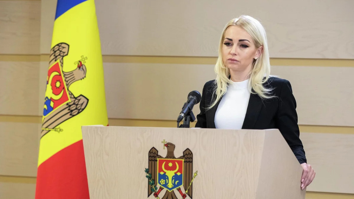 
Таубер: В Молдове должны пройти досрочные выборы
