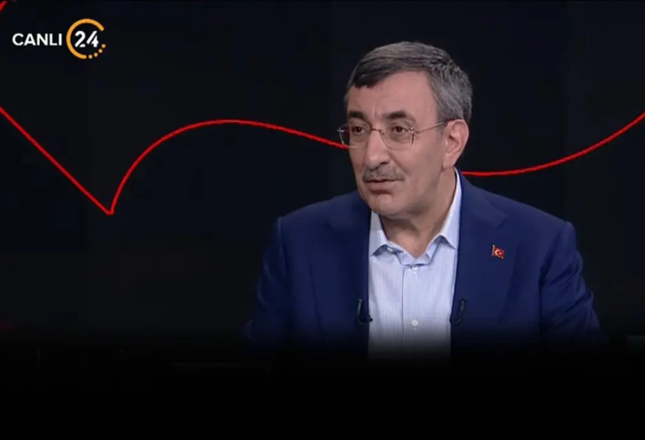 
Джевдет Йылмаз: Турция должна избавиться от позора Конституций периода госпереворотов