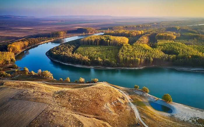 Дунай, твои воды обмелели