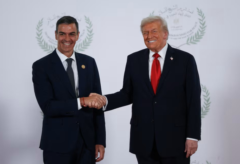
Председатель правительства Испании и Дональд Трамп встретятся на финале ЧМ на фоне разногласий