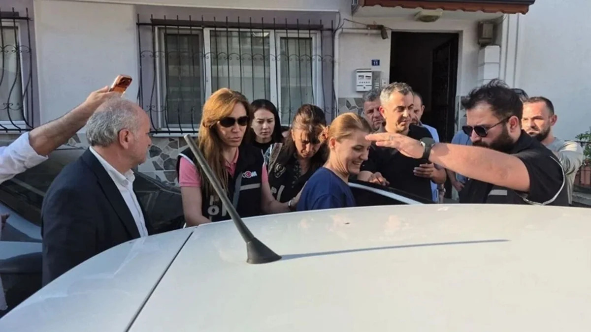 
В Турции задержаны глава муниципалитета и ее супруг