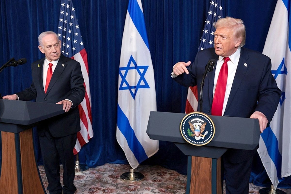 
Что за черная кошка между Нетаньяху и Трампом?
