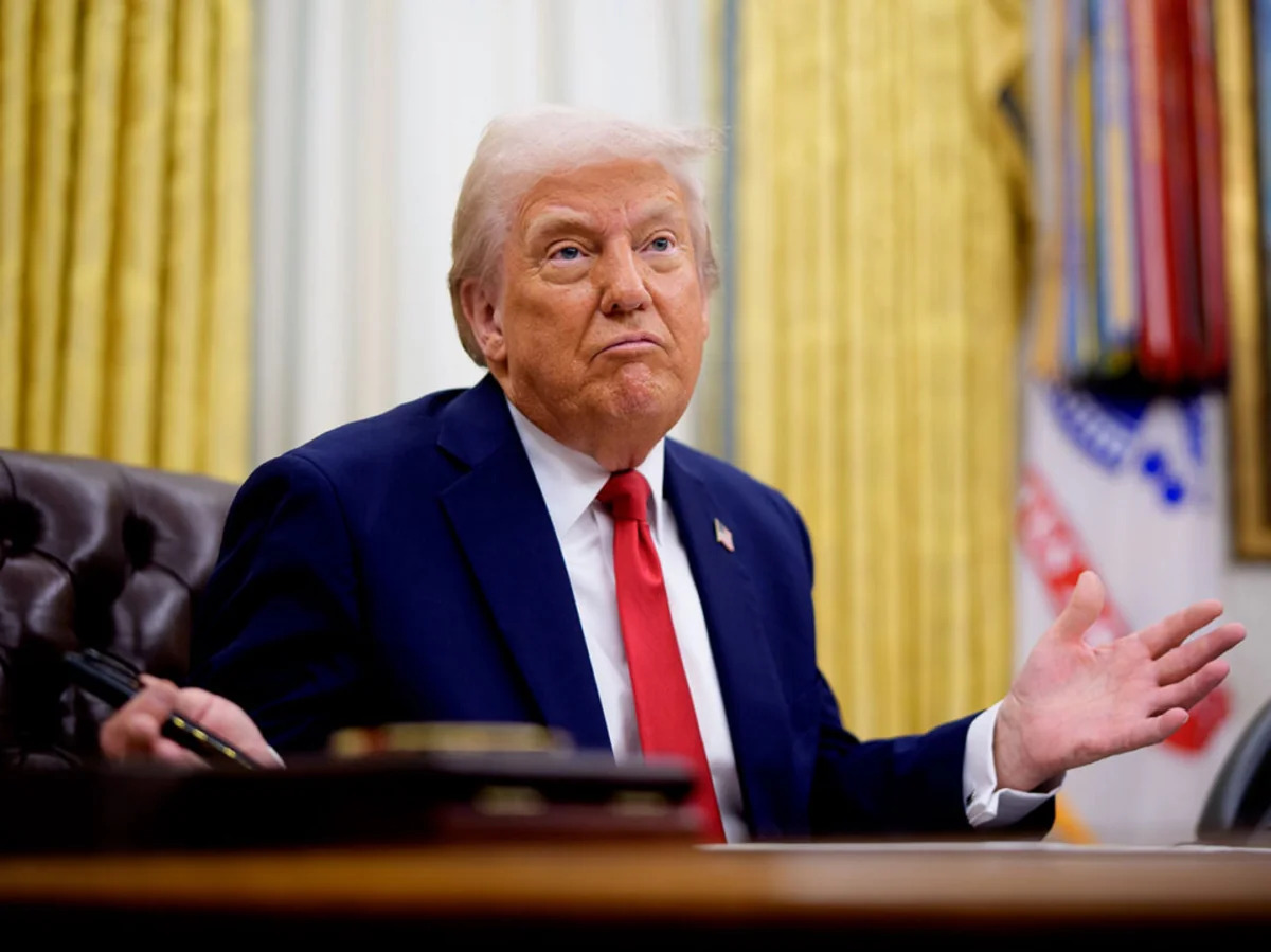 
Трамп пошутил над известным армянским лоббистом Адамом Шиффом