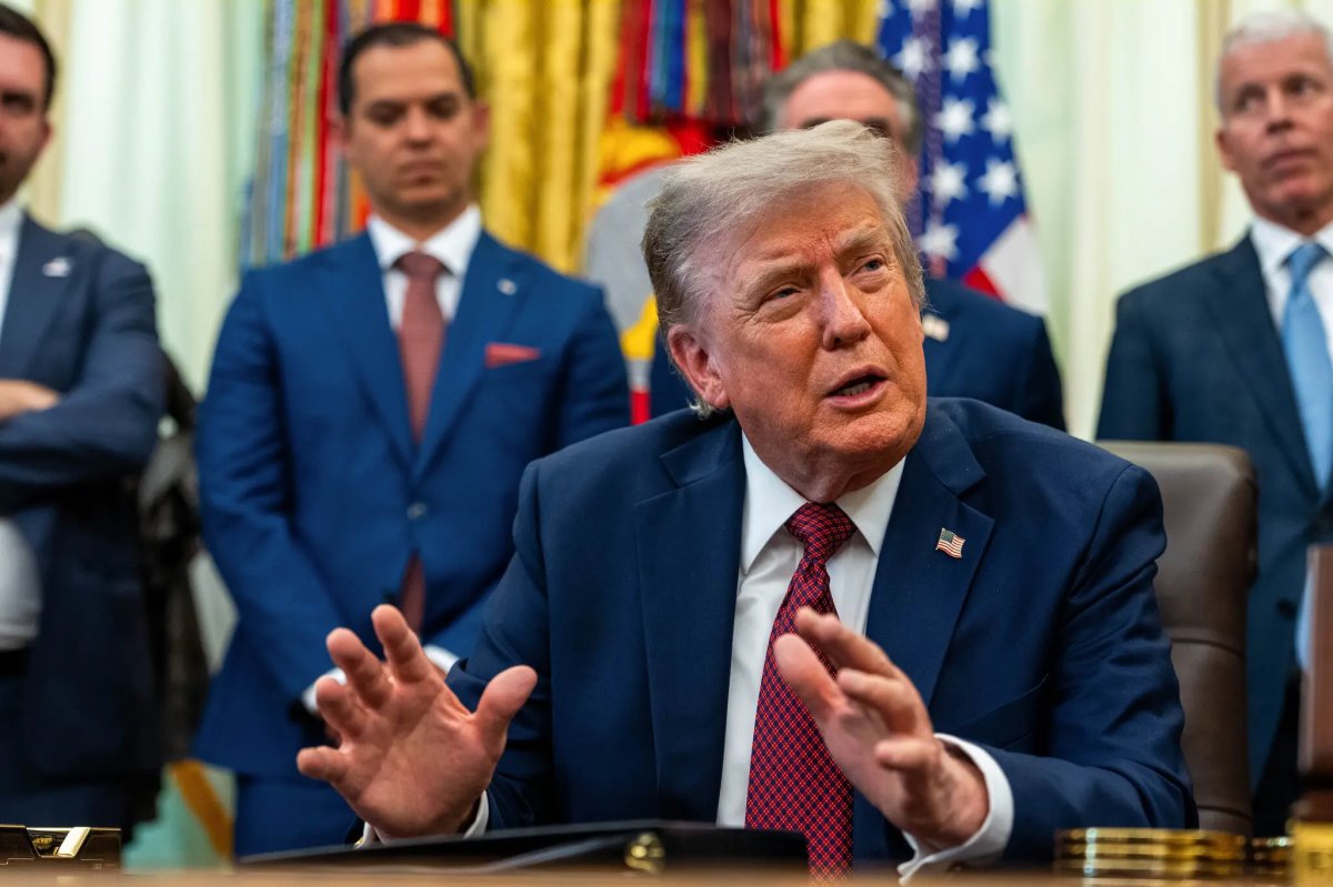 Трамп выбирает курс

