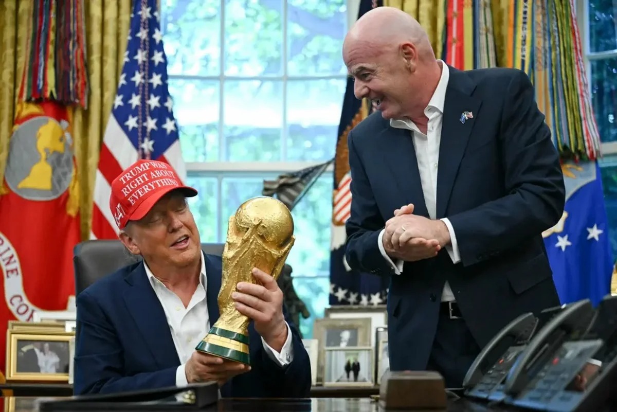 В Конгрессе США проверят контакты главы FIFA с администрацией Трампа
