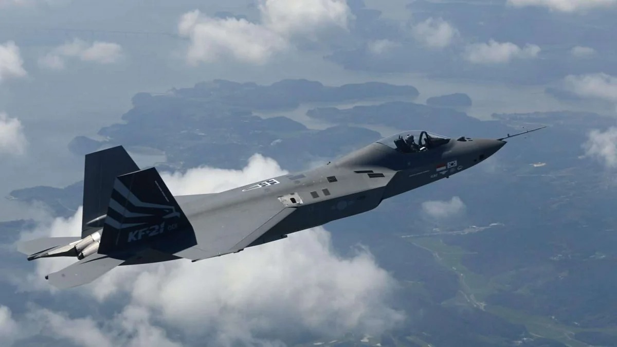 Южная Корея создала первый собственный сверхсовременный истребитель KF-21