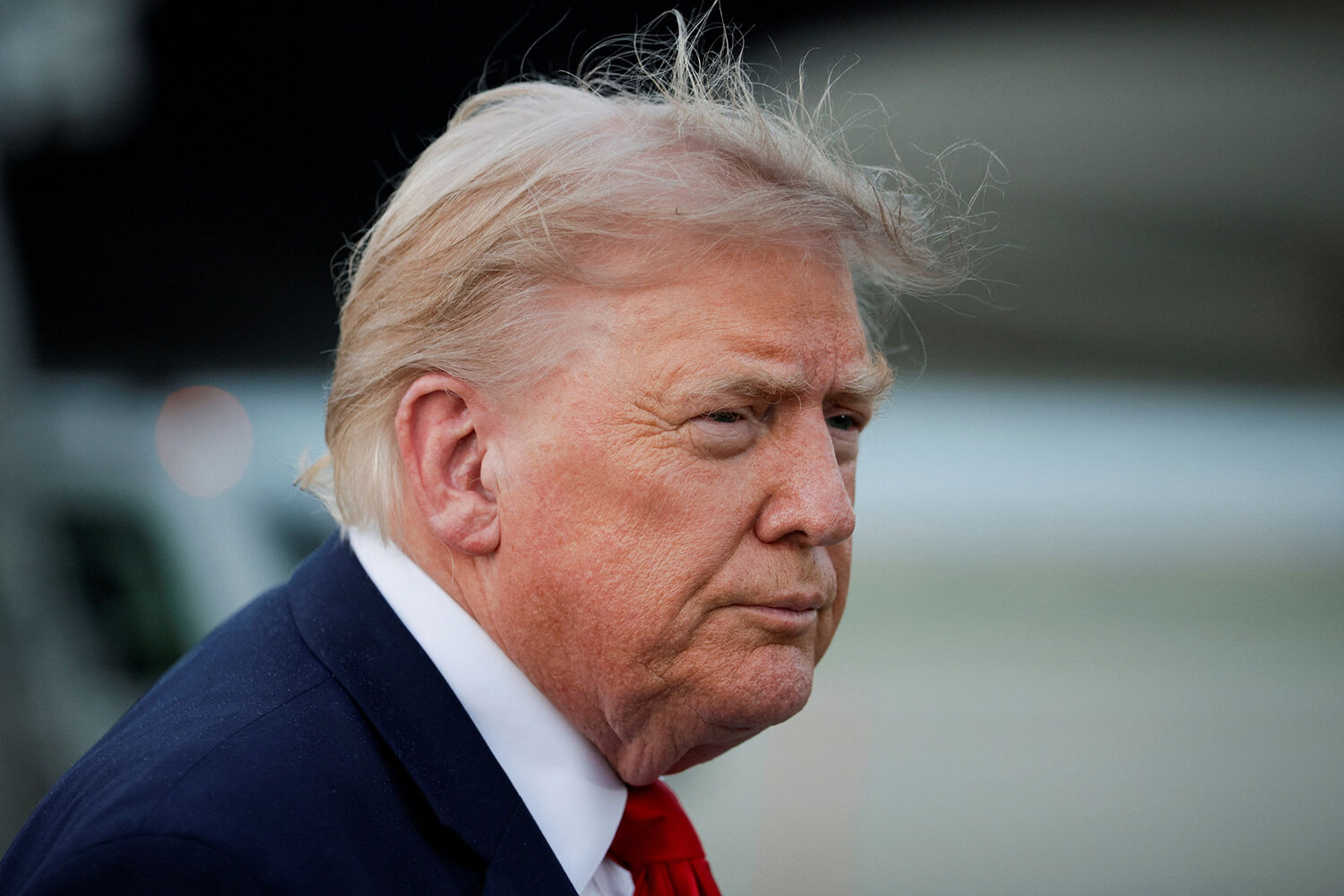 Трамп предложил конгрессменам не прерывать каникулы ради антироссийских санкций