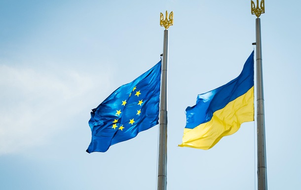 
Еврокомиссия выделила Украине еще &euro;3,47 млрд на дроны, ракеты и истребители