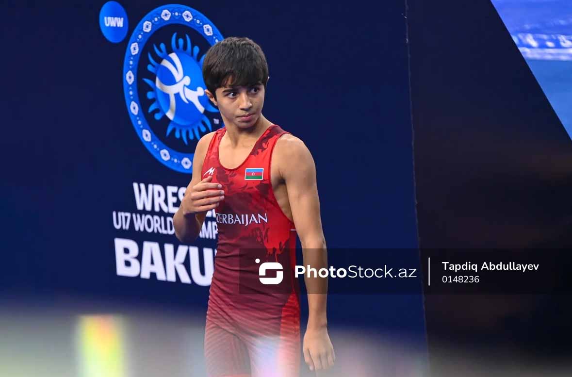 Азербайджанский борец уступил в четвертьфинале чемпионата мира U17