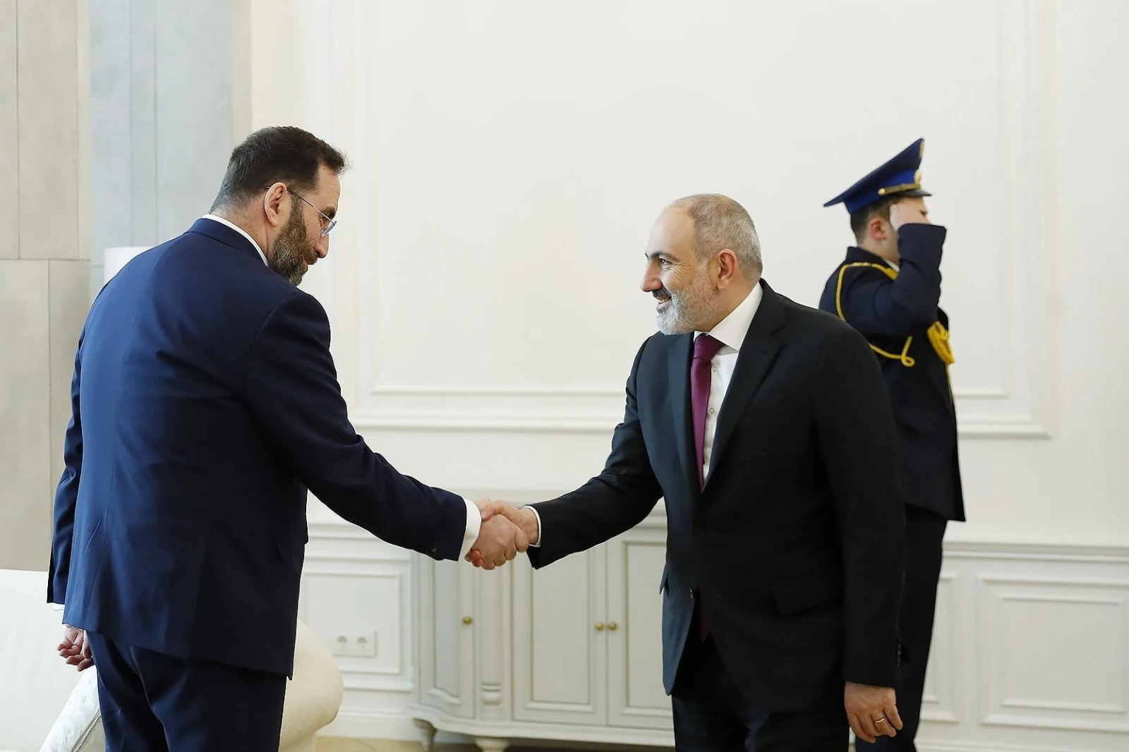 Рекордные $402 млн