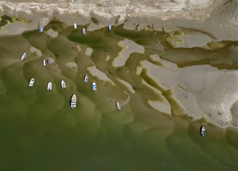 Из-за жары Дунай обмелел: из воды показались затонувшие немецкие корабли времен Второй мировой