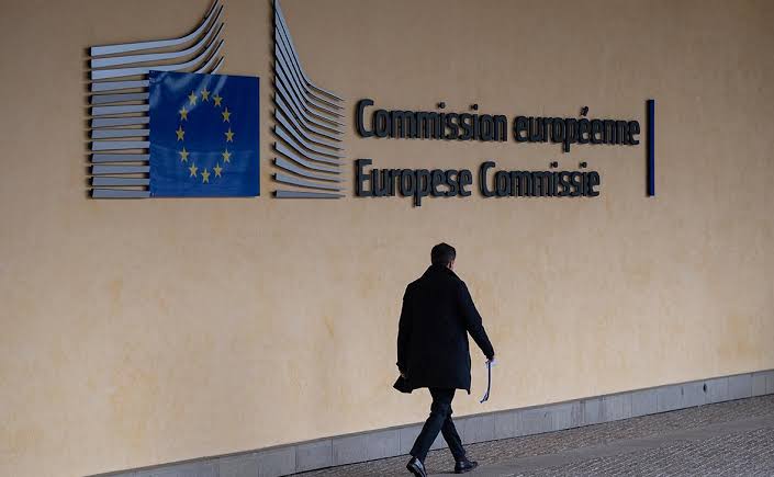 Еврокомиссия призвала все страны ЕС поставить Киеву ракеты ПВО