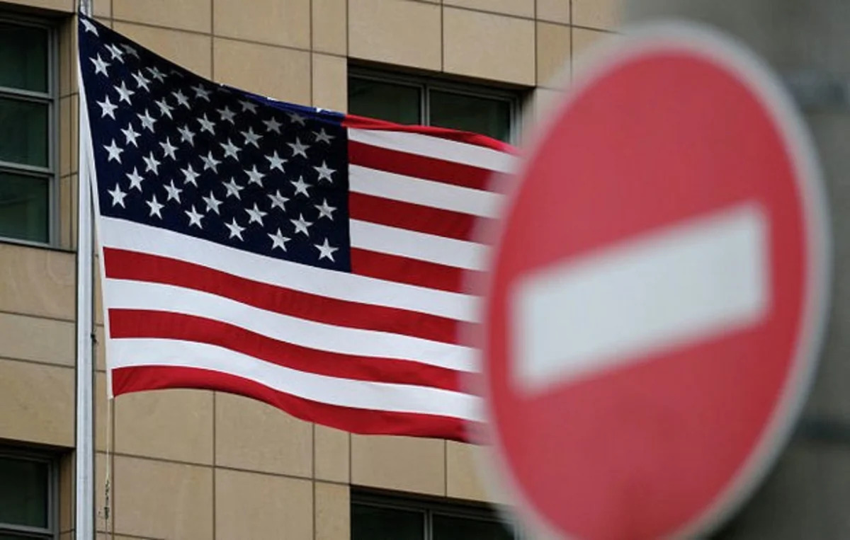 
Минфин США ввел санкции против двух криптобирж за помощь КСИР