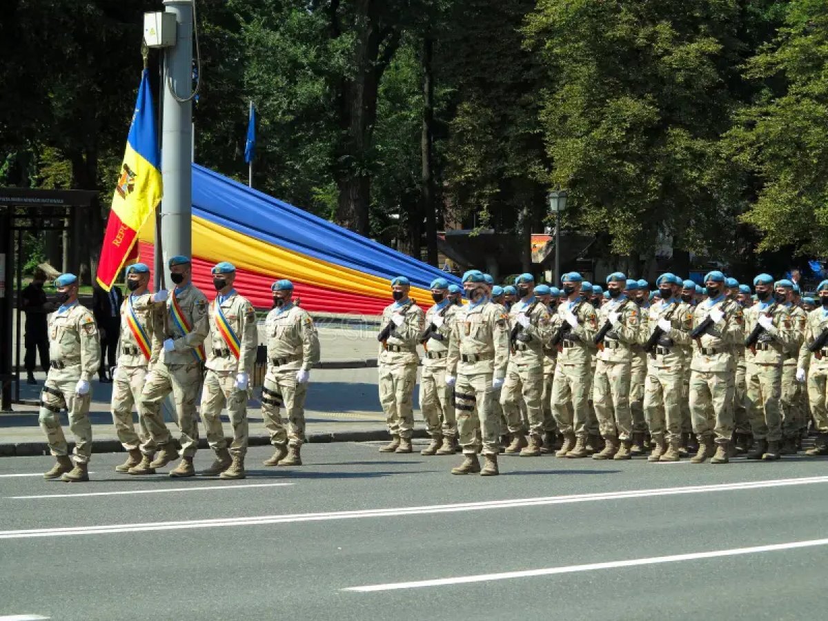 
Молдова готовится к военному параду