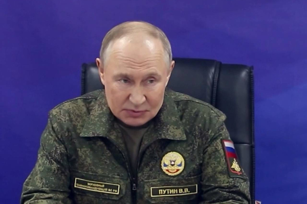 
Путин хочет мира. Но не с Украиной