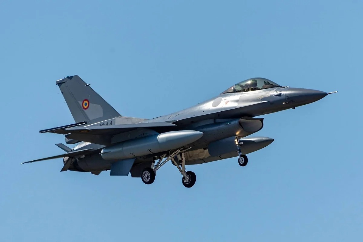 Румынский F-16 уничтожил морской дрон у берегов Констанцы
