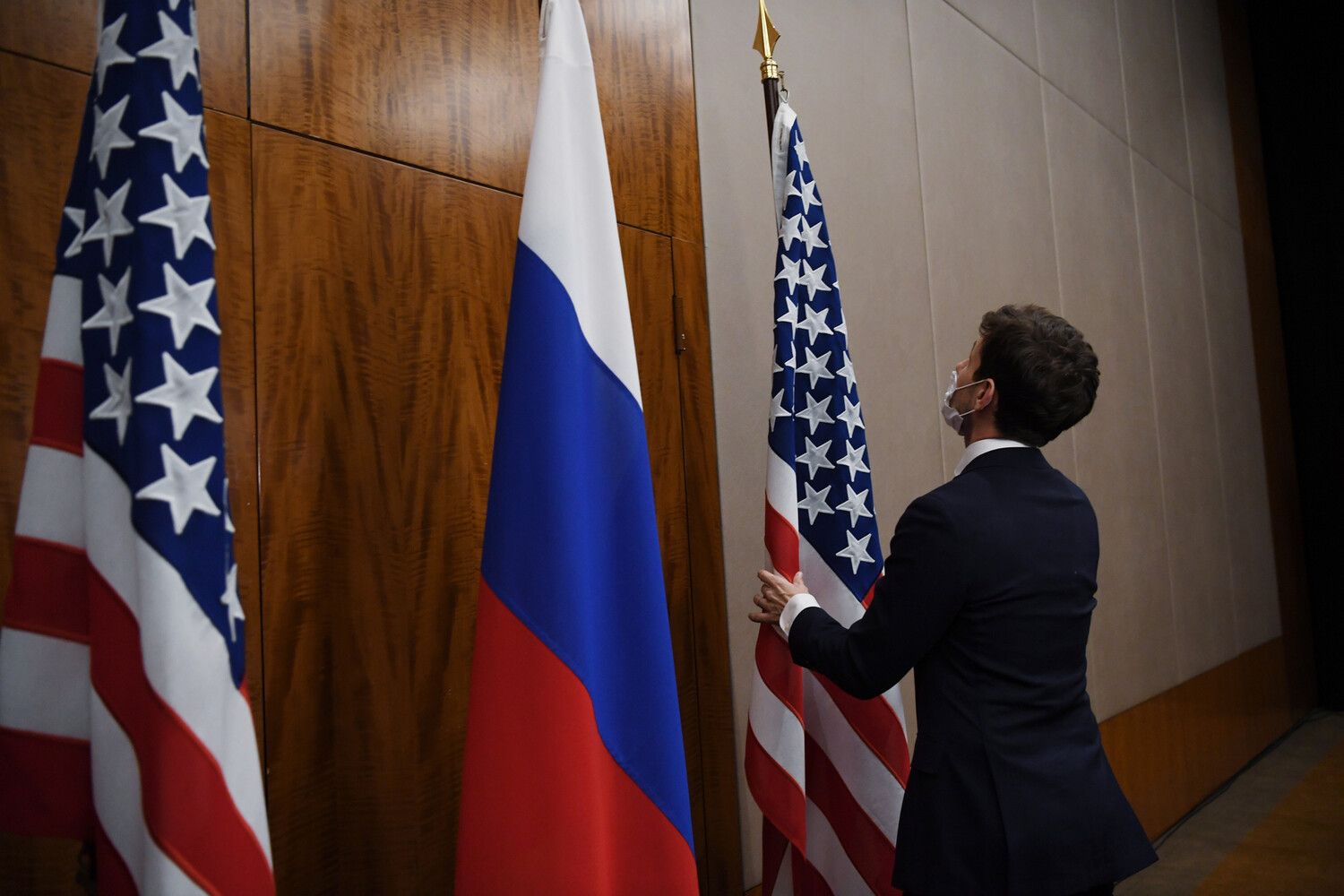 В МИД РФ заявили о готовности к диалогу с США по Украине